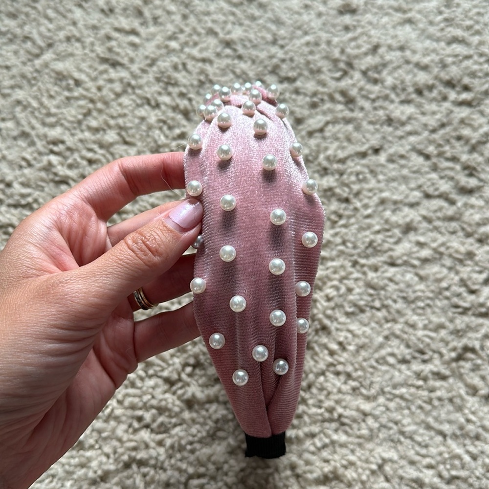 Women’s Pink Velvet Pearl Headband - Picture 3 of 4